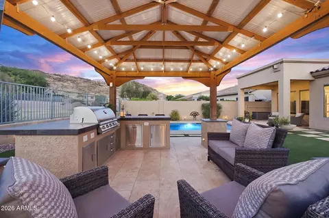 25627 N Hackberry Dr, Phoenix, AZ 85083 photo 3