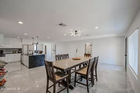 Dining - 1261 E Cambridge Ave, Phoenix, AZ 85006 photo 3 of 5