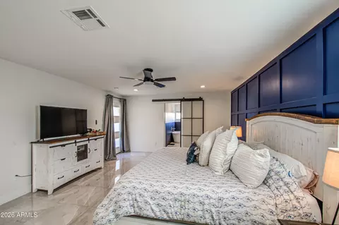 Bedroom - 1261 E Cambridge Ave, Phoenix, AZ 85006 photo 2 of 5
