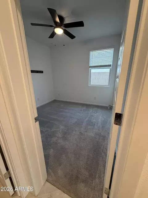 2797 E Grassland Way, San Tan Valley, AZ 85140