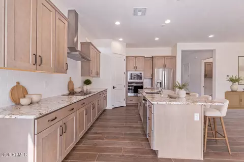 Kitchen - 5719 E Sayan St, Mesa, AZ 85215 photo 4 of 5