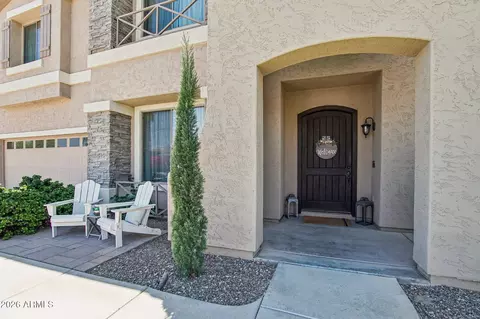 Exterior - 359 E Frances Ln, Gilbert, AZ 85295 photo 4 of 14