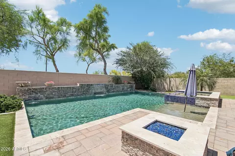 Exterior - 359 E Frances Ln, Gilbert, AZ 85295 photo 5 of 14