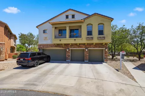 435 N 168th Dr, Goodyear, AZ 85338