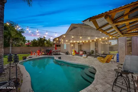 9129 W Yukon Dr, Peoria, AZ 85382