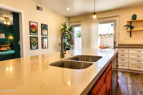 Kitchen - 4101 E Pierce St, Phoenix, AZ 85008 photo 4 of 6
