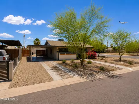 Exterior - 4101 E Pierce St, Phoenix, AZ 85008 photo 5 of 7