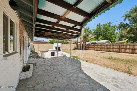 Exterior - 3817 N 49th Pl, Phoenix, AZ 85018 photo 2 of 2