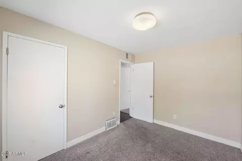 Bedroom - 3817 N 49th Pl, Phoenix, AZ 85018 photo 3 of 3
