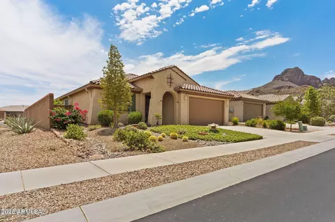 8464 N Van Cleeve Ln, Tucson, AZ 85743