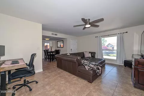 Living - 202 E Betty Elyse Ln, Phoenix, AZ 85022 photo 2 of 2
