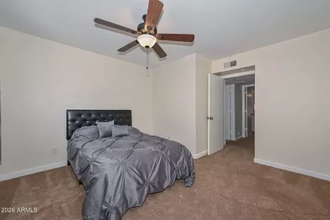 Bedroom - 202 E Betty Elyse Ln, Phoenix, AZ 85022 photo 2 of 5