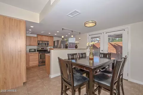 Dining - 202 E Betty Elyse Ln, Phoenix, AZ 85022 photo 1 of 3