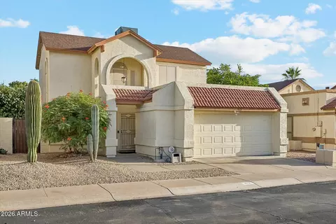 Exterior - 413 E Kristal Way, Phoenix, AZ 85024 photo 2 of 9