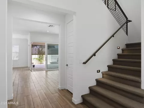 Entry Way - 1555 E Ocotillo Rd #20, Phoenix, AZ 85014 photo 1 of 3
