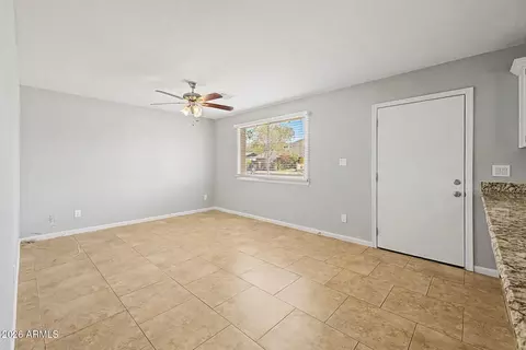 Living - 808 E Desert Dr N, Phoenix, AZ 85042 photo 1 of 1