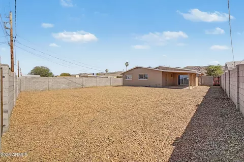 Exterior - 808 E Desert Dr N, Phoenix, AZ 85042 photo 4 of 4