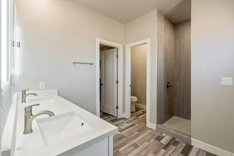 Bath - 10893 E Angus Ln, Coolidge, AZ 85128 photo 1 of 4
