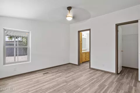 233 E Michelle Dr, Phoenix, AZ 85022 photo 38