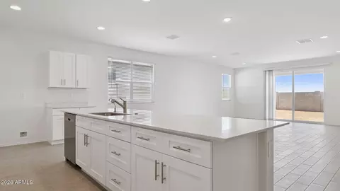 46622 W Skyline Dr, Maricopa, AZ 85139