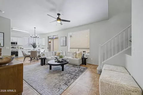 2061 N 29th Pl, Mesa, AZ 85213 photo 3
