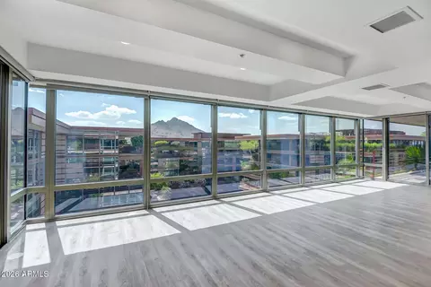 7137 E Rancho Vista Dr #7008, Scottsdale, AZ 85251