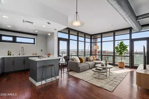 310 S 4th St #601, Phoenix, AZ 85004