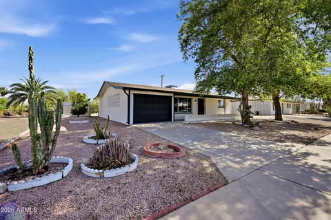 Exterior - 5502 E Colby St, Mesa, AZ 85205 photo 8 of 10