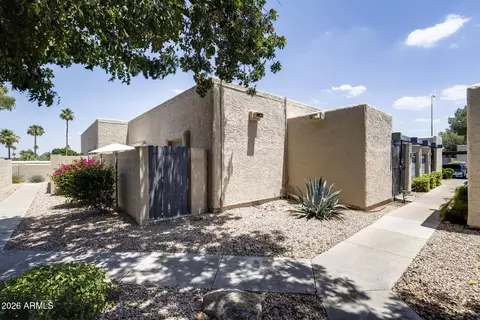 704 S Lebanon Ln, Tempe, AZ 85288