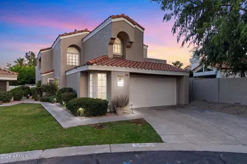 4021 E Laurel Ln NE, Phoenix, AZ 85028
