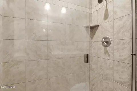 Bath - 2505 E Scarlet Bugler Cir, Payson, AZ 85541 photo 2 of 9