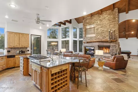 Kitchen - 2505 E Scarlet Bugler Cir, Payson, AZ 85541 photo 2 of 5