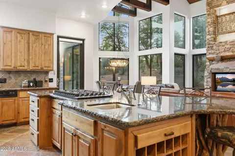 Kitchen - 2505 E Scarlet Bugler Cir, Payson, AZ 85541 photo 4 of 5