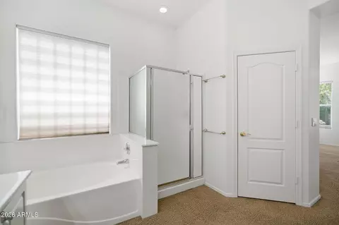 Bath - 2808 E Park Ave, Gilbert, AZ 85234 photo 2 of 3