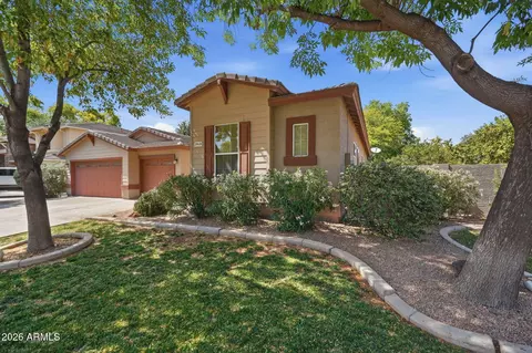 Exterior - 2808 E Park Ave, Gilbert, AZ 85234 photo 4 of 16
