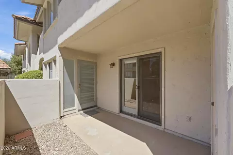 Exterior - 1820 E Morten Ave #111, Phoenix, AZ 85020 photo 1 of 4