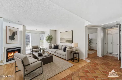 Living - 1820 E Morten Ave #111, Phoenix, AZ 85020 photo 3 of 8