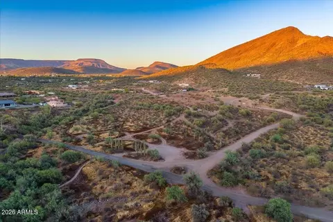 42 N Nnn N 16th St NW #-, New River, AZ 85087