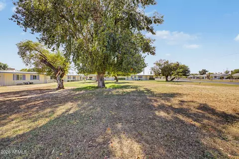 10405 W Peoria Ave, Sun City, AZ 85351