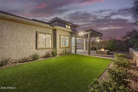 Exterior - 2707 E Daniel Dr, Gilbert, AZ 85298 photo 14 of 19