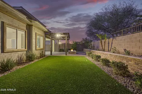 Exterior - 2707 E Daniel Dr, Gilbert, AZ 85298 photo 12 of 19