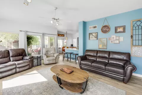 Living - 1241 E Captain Dreyfus Ave, Phoenix, AZ 85022 photo 5 of 5