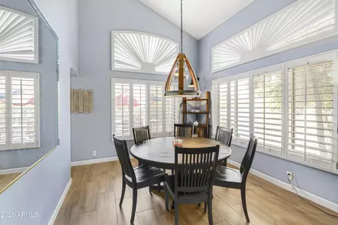Dining - 1241 E Captain Dreyfus Ave, Phoenix, AZ 85022 photo 1 of 3