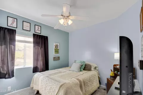 Bedroom - 1241 E Captain Dreyfus Ave, Phoenix, AZ 85022 photo 5 of 5