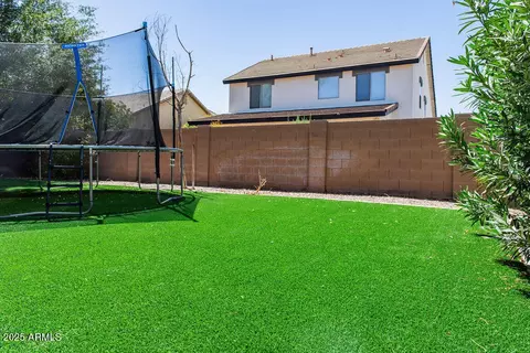Exterior - 2679 E Vermont Ct, Gilbert, AZ 85295 photo 6 of 6