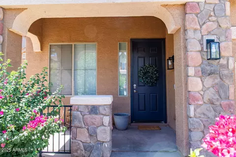 Exterior - 2679 E Vermont Ct, Gilbert, AZ 85295 photo 3 of 6