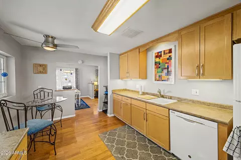 Kitchen - 1524 Earll Dr, Phoenix, AZ 85014 photo 6 of 6