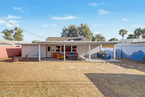 Exterior - 1524 Earll Dr, Phoenix, AZ 85014 photo 9 of 10