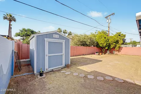 Exterior - 1524 Earll Dr, Phoenix, AZ 85014 photo 10 of 10