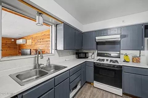 Kitchen - 10202 E Jones Ave, Mesa, AZ 85208 photo 2 of 2